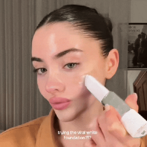 Liora Cover Cream Stick